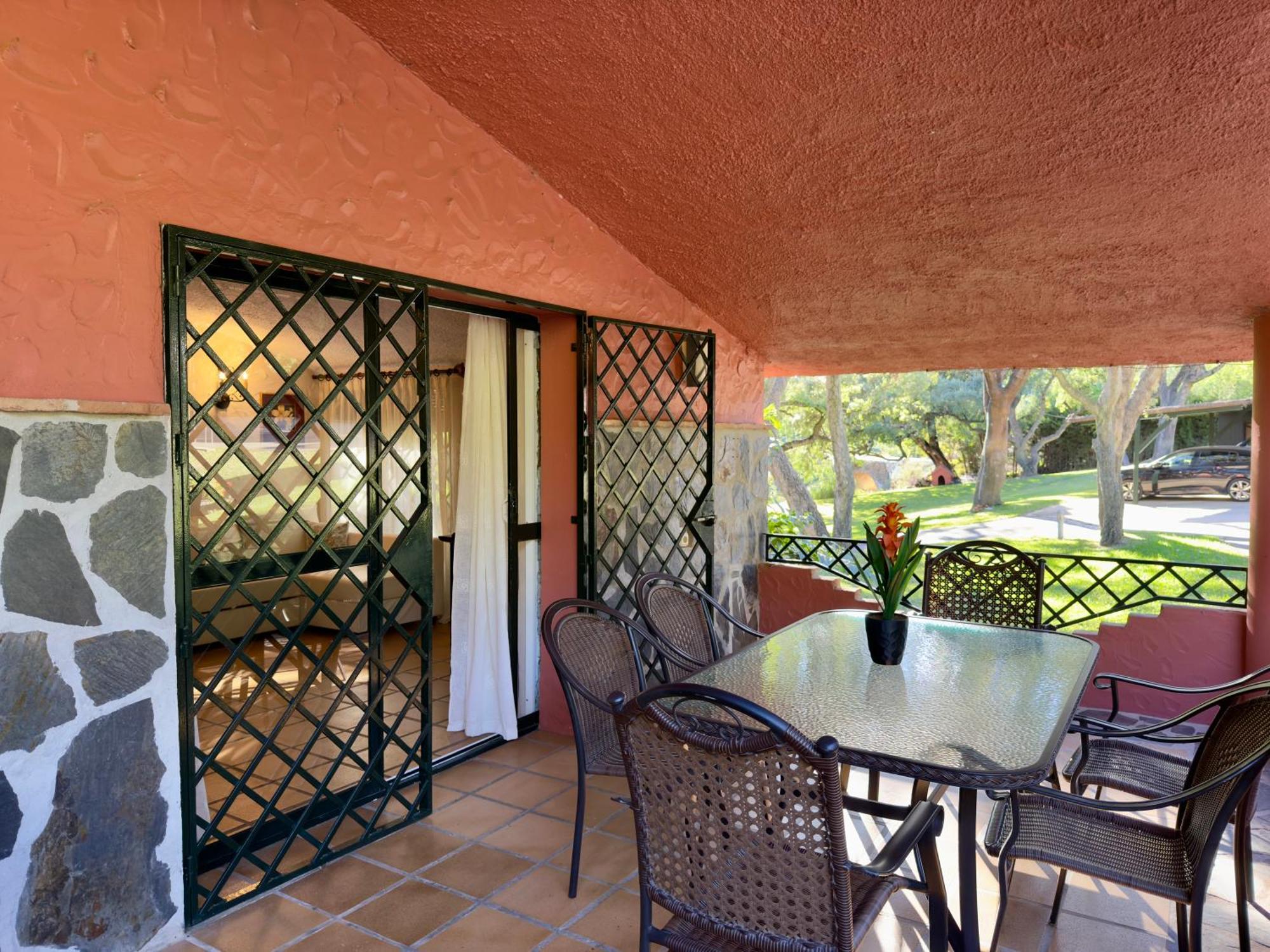 La Fuente Del Pedregal Casa 1 - Y Piscinas Ferienhaus