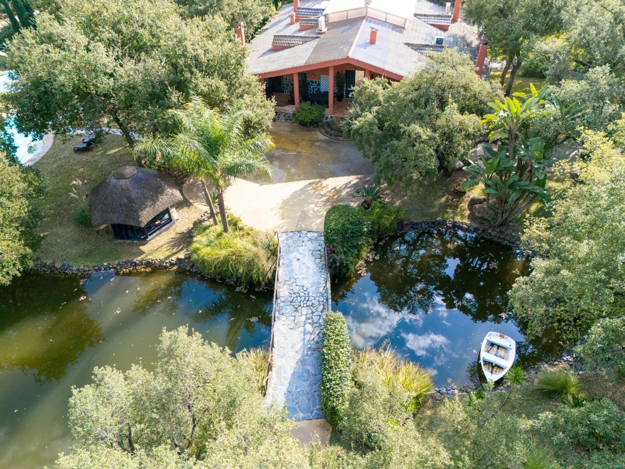 La Fuente Del Pedregal Casa 1 - Y Piscinas Ferienhaus *