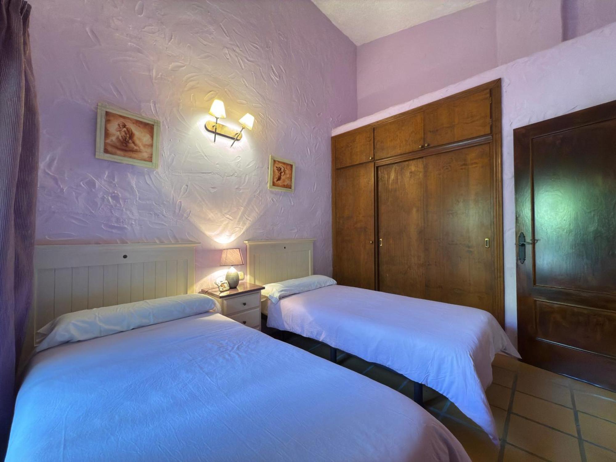 Ferienhaus La Fuente Del Pedregal Casa 1 - Y Piscinas Málaga